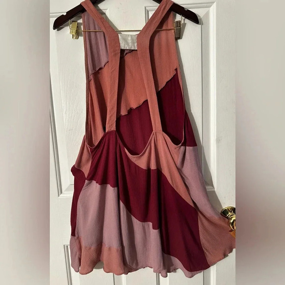 FREE PEOPLE Way of the World Tunic Asymmetrical Berry Tone Stripes LOW T Back M - Picture 6 of 11